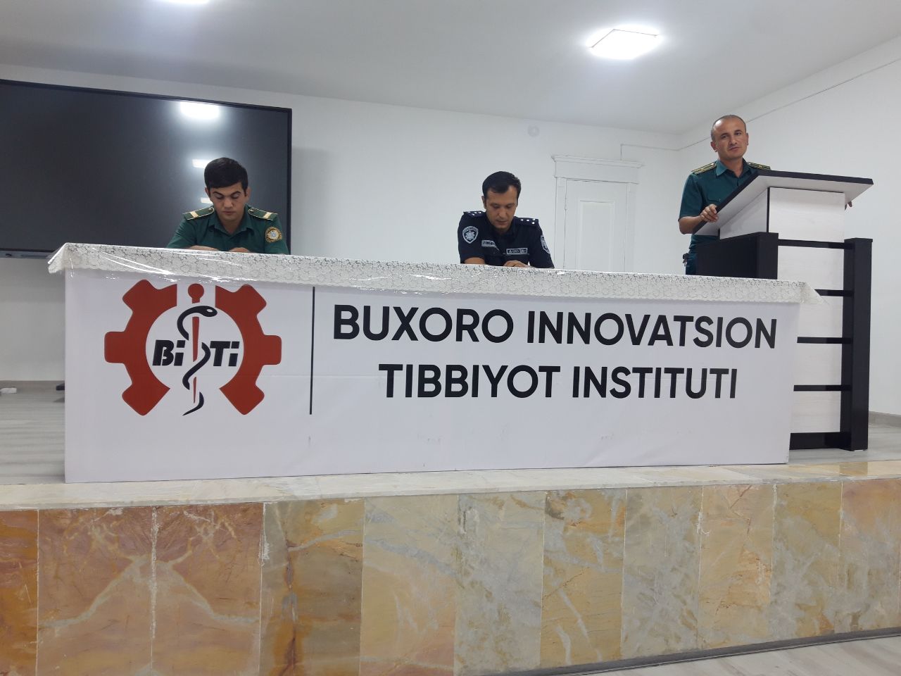 BITIda talaba yoshlari bilan "Men Giyohvandlikka qarshiman" mavzusida IIO va FMB inspektorlari davra suhbati tashkil qilindi.