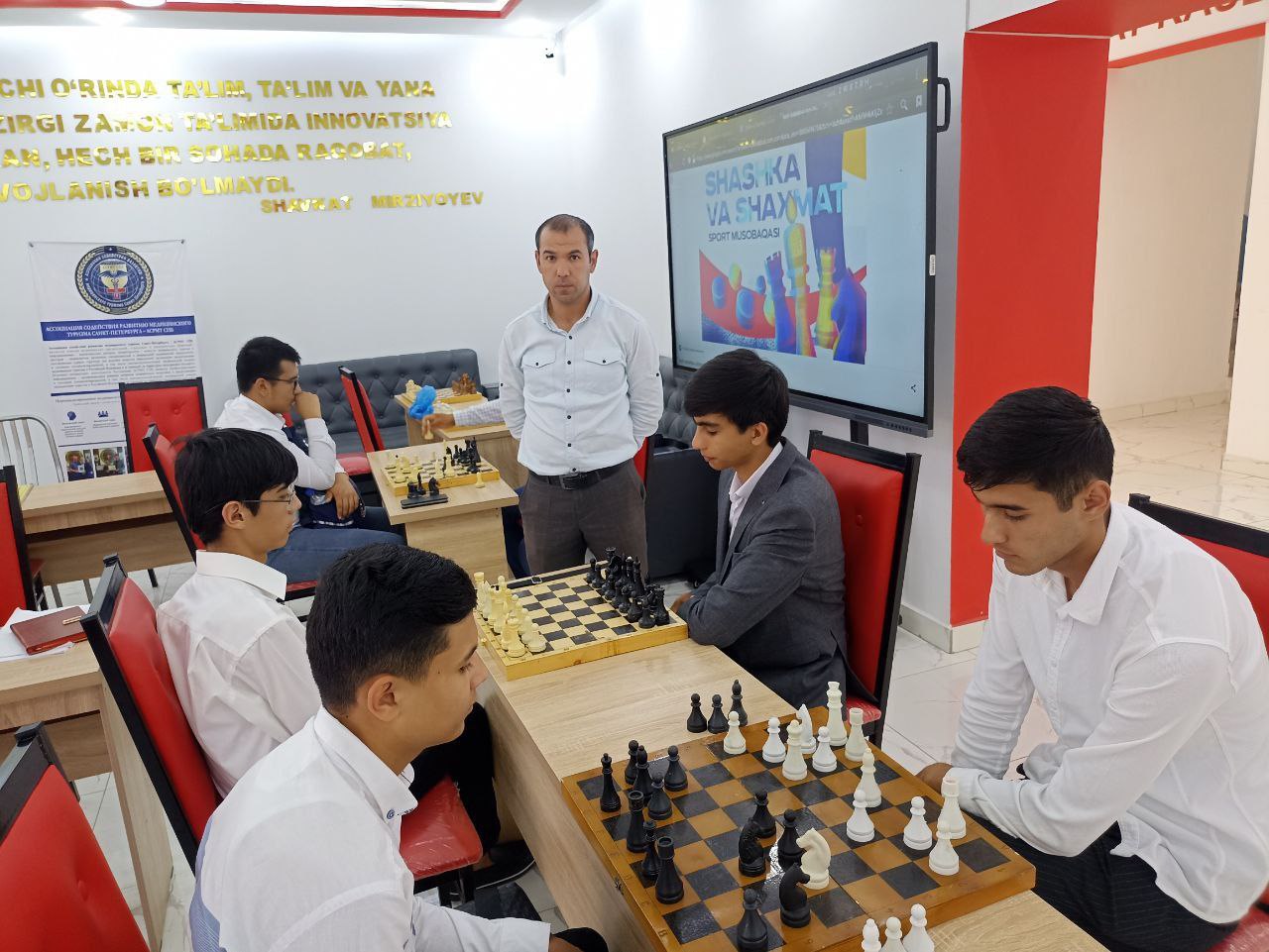 Besh tashabbus" olimpiadasi doirasida  sportning ♟shaxmat- shashka turi bo'yicha institut birinchiligi