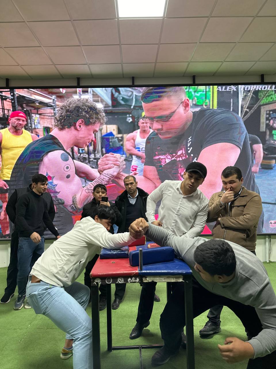 ARMRESTLING sport turi bo'yicha musobaqa